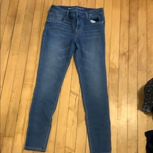 Old navy rockstar begging